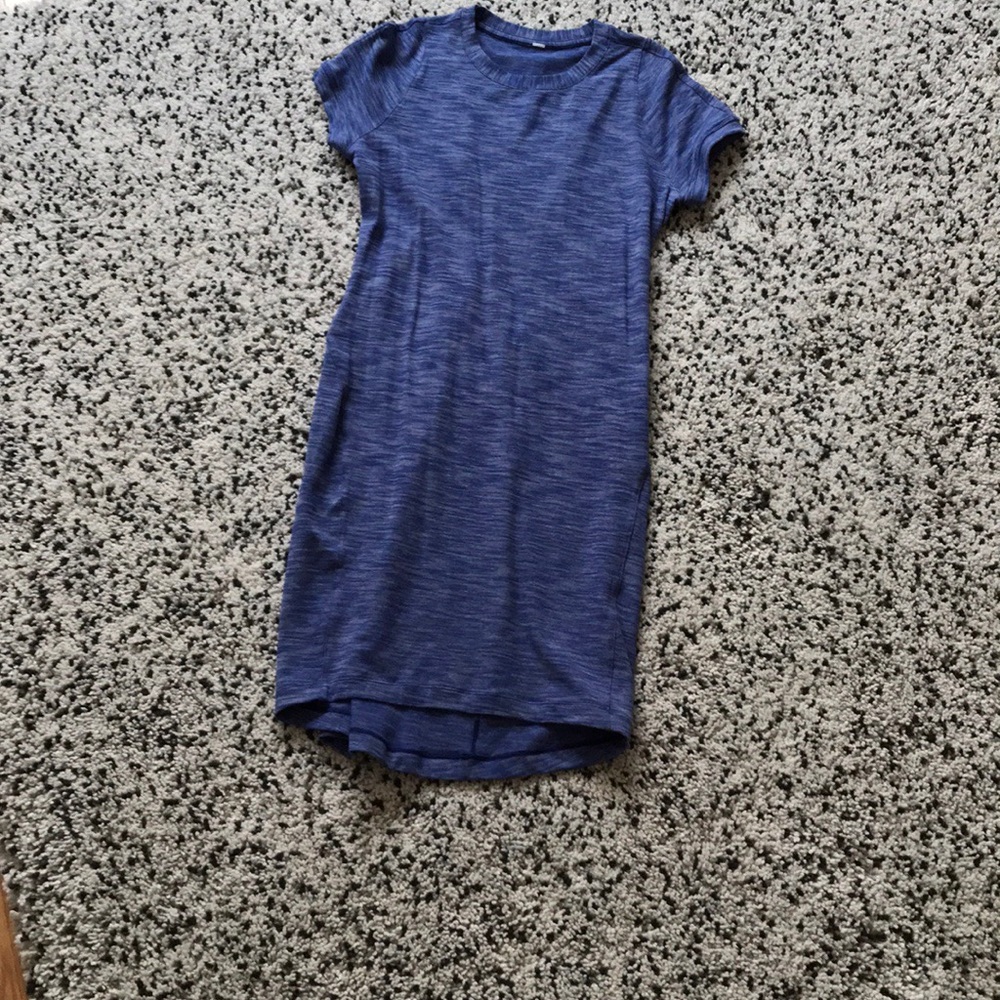 Lululemon Short sleeve Dress